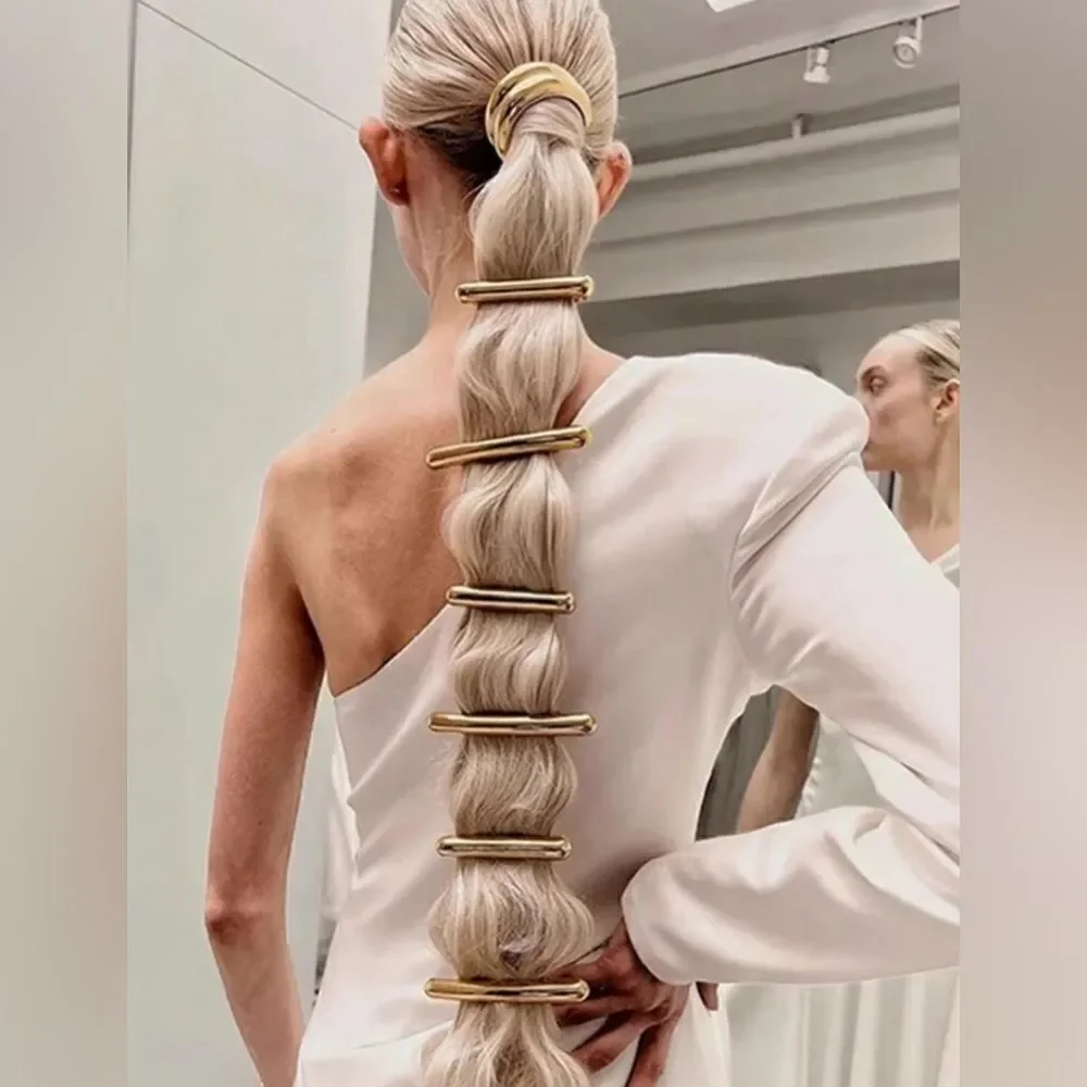 Minimalist hair clip #1420
